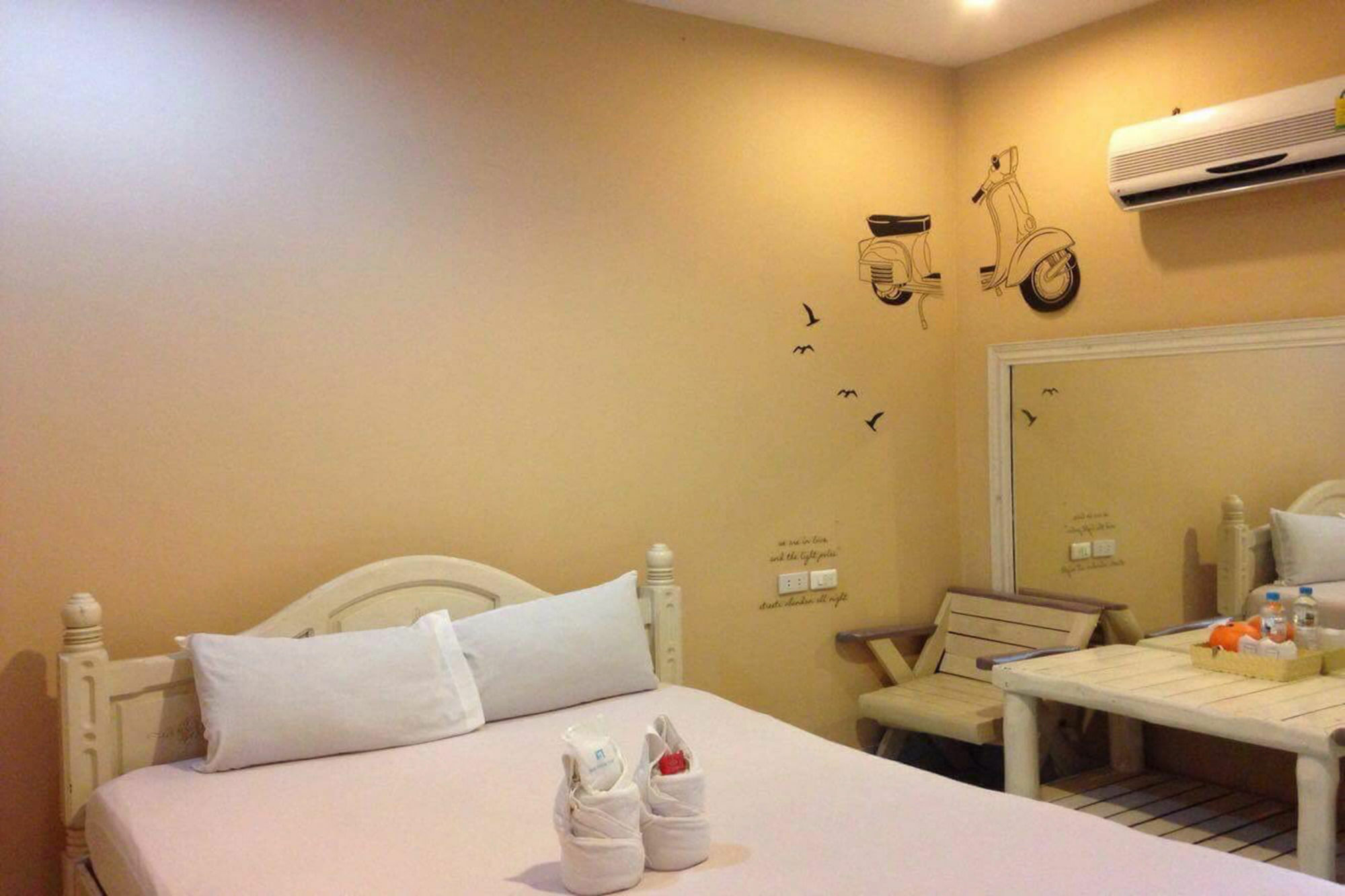 Chang Hotel Chiang Mai Buitenkant foto